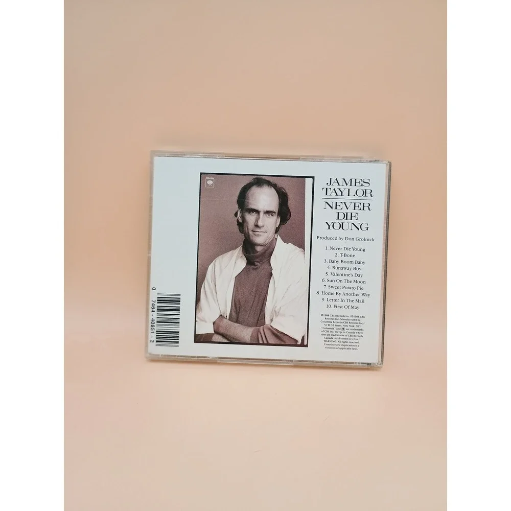 James Taylor Never Die Young CD 1988 Columbia CK 40851 Folk Rock Pop Music - Picture 2 of 2